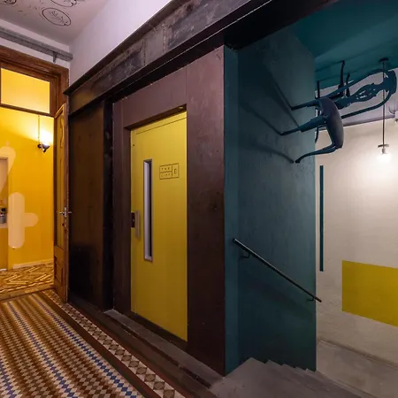 Hostel The Loft House Barcelona