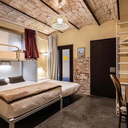 Ostello The Loft House Barcellona