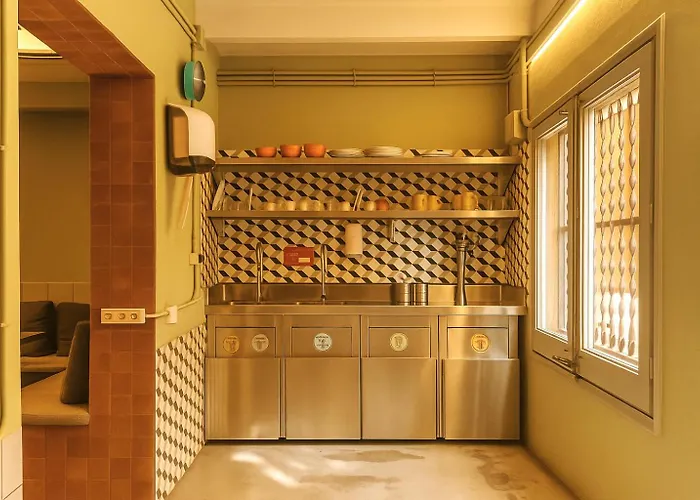 Hostel The Loft House *