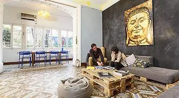بيت شباب The Loft House برشلونة